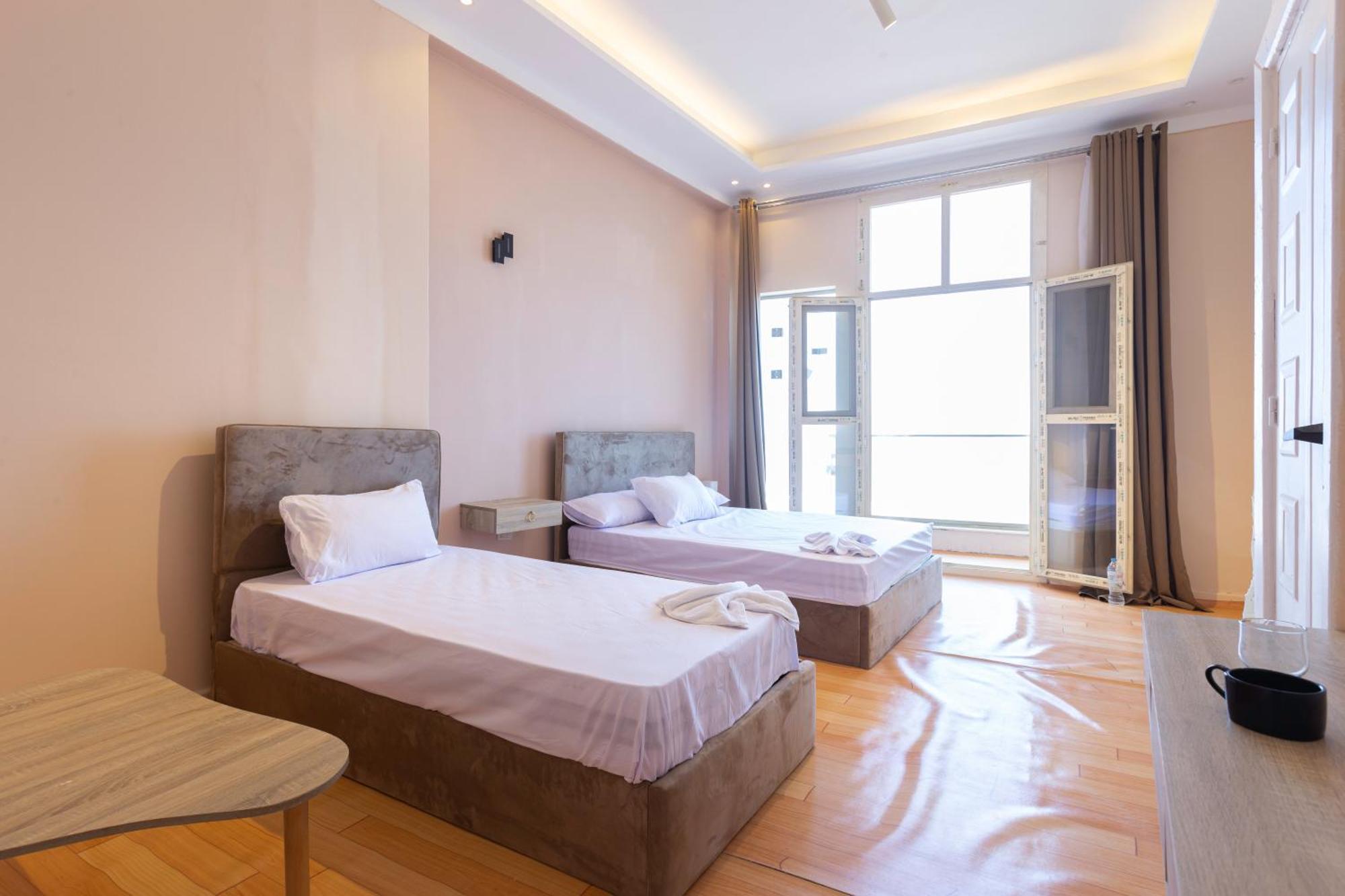 Hyat Hostel & Suites Alexandrië Buitenkant foto